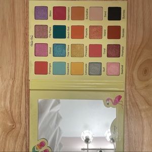 Violet Voss Flamingo eyeshadow palette